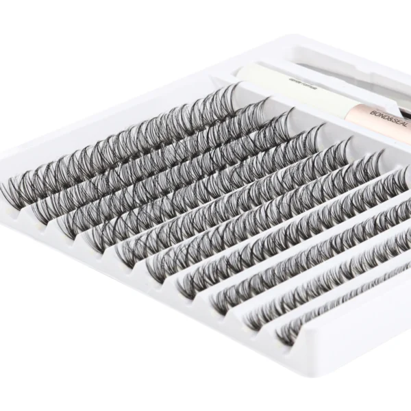 Eyelash Extension Kit with 120/200 Clusters & Bond - Image 4