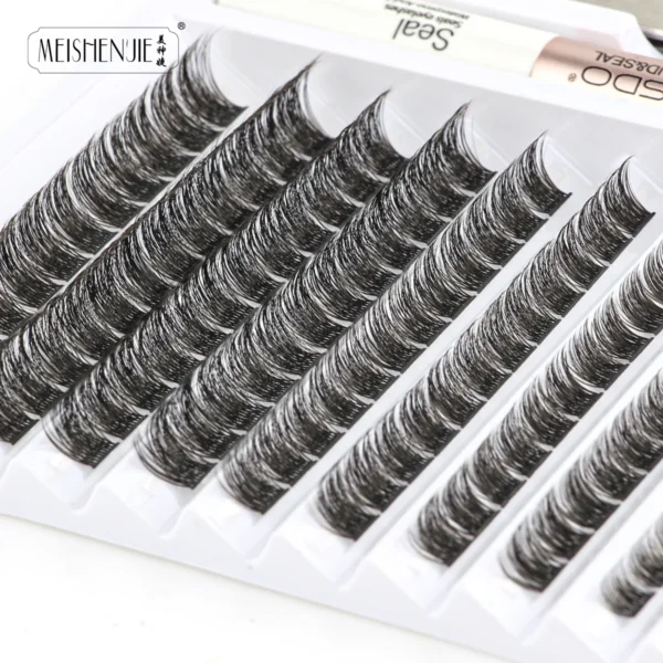 Eyelash Extension Kit with 120/200 Clusters & Bond - Image 5